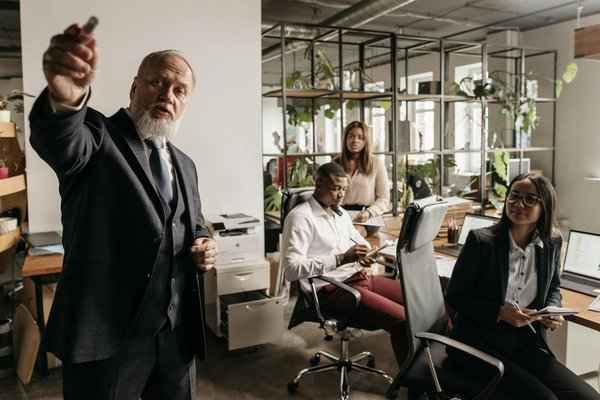 Découvrez les 10 outils indispensables pour améliorer votre gestion de projet freelance