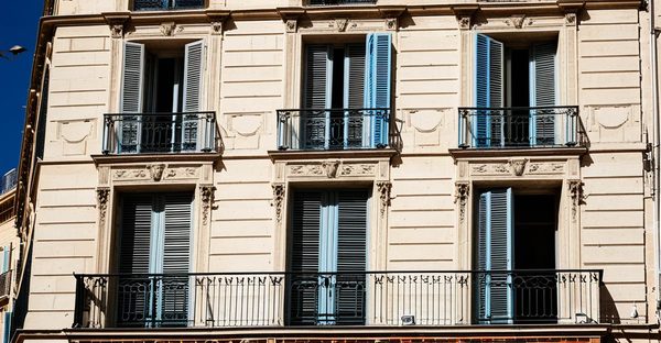 Façadier marseille : rénovation et expertise pour votre façade